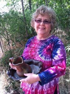 Ceramic artist Irene Dominguez will headline the next Flagstaff First Friday Art Walk at Our Lady of Guadalupe Catholic Church & Cultural Center on June 6. The event, presented by Flagstaff Nuestras Raíces, is one of a series of Hispanic cultural arts program to be held in the region. *** La artista cerámica Irene Domínguez encabezará el próximo Paseo de Arte del Primer Viernes en Flagstaff en la Iglesia Católica y Centro Cultural Nuestra Señora de Guadalupe, el 6 de junio. El evento, presentado por Nuestras Raíces Flagstaff, es una de una serie de programas de artes culturales hispanas que se celebrará en la región. Photo / foto: Courtesy of Jesse Dominguez 