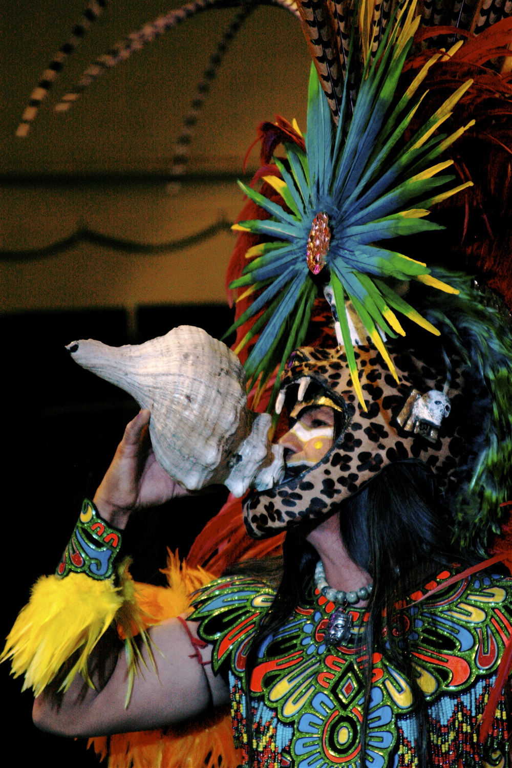 11-07-15 Aztec dancers015