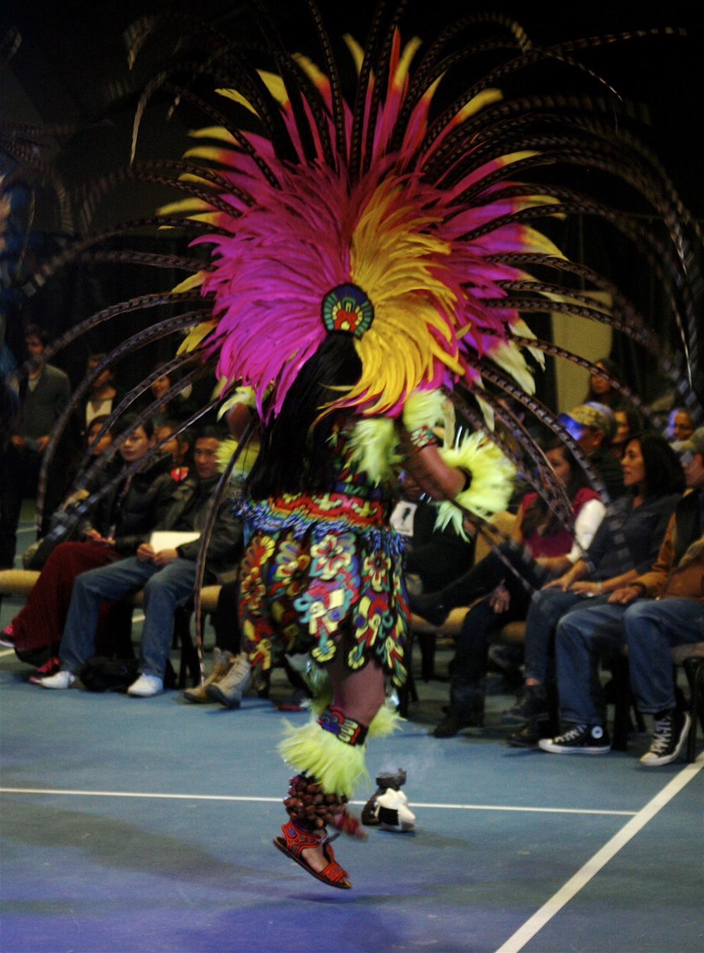 11-07-15 Aztec dancers020