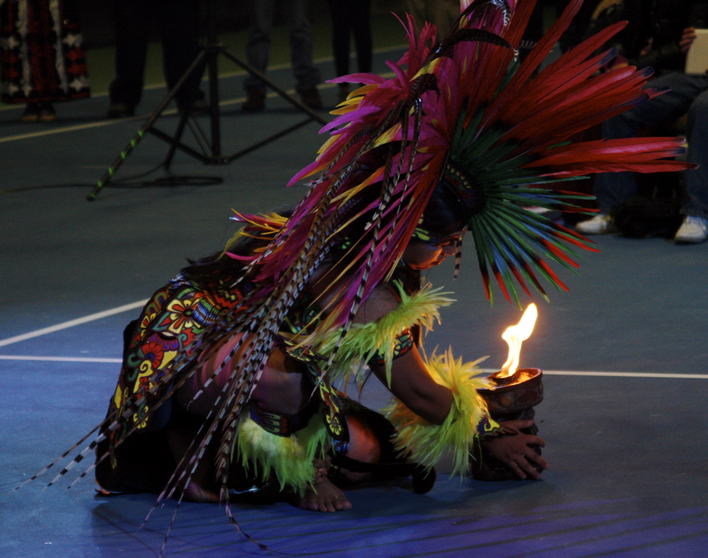 11-07-15 Aztec dancers026
